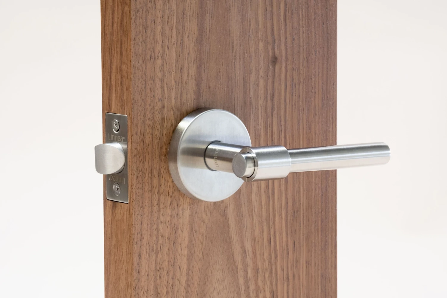 Linnea Linnea - Door Lever 9, 62 Mm, 316 Stainless Steel. 3 Linnea Linnea - Door Lever 9, 62 Mm, 316 Stainless Steel.