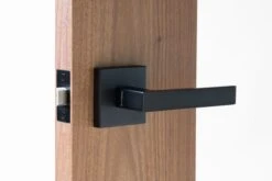 Linnea Linnea - Door Lever 10, 62 Mm, 316 Stainless Steel. -Plumb Tile L10S SBL