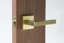 Linnea Linnea - Door Lever 90, 62 Mm, 316 Stainless Steel. -Plumb Tile L90S SBR