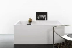 Wetstyle Wetstyle - Cube 62 X 30 X 24 Freestanding Bathtub